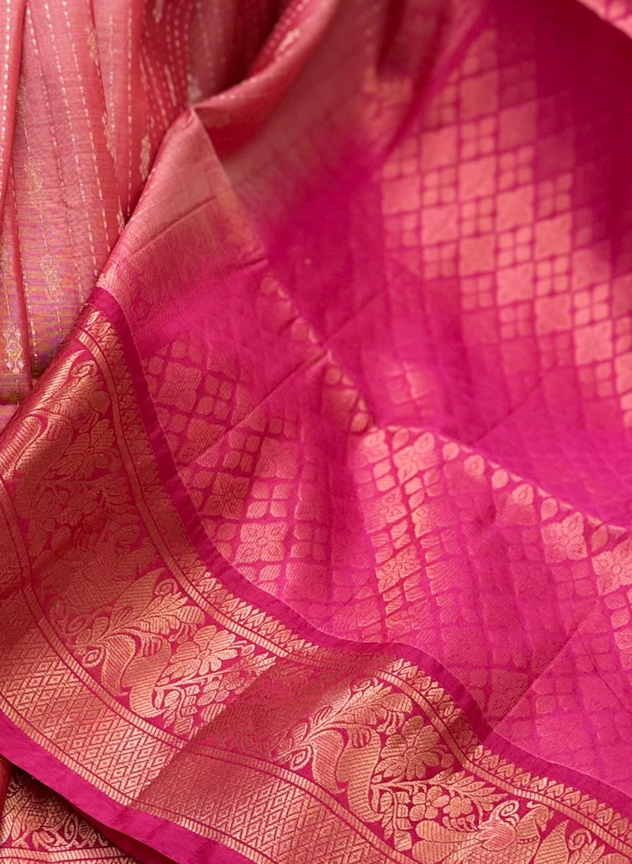 Kanchi Pattu Saree Peach with  Pink border