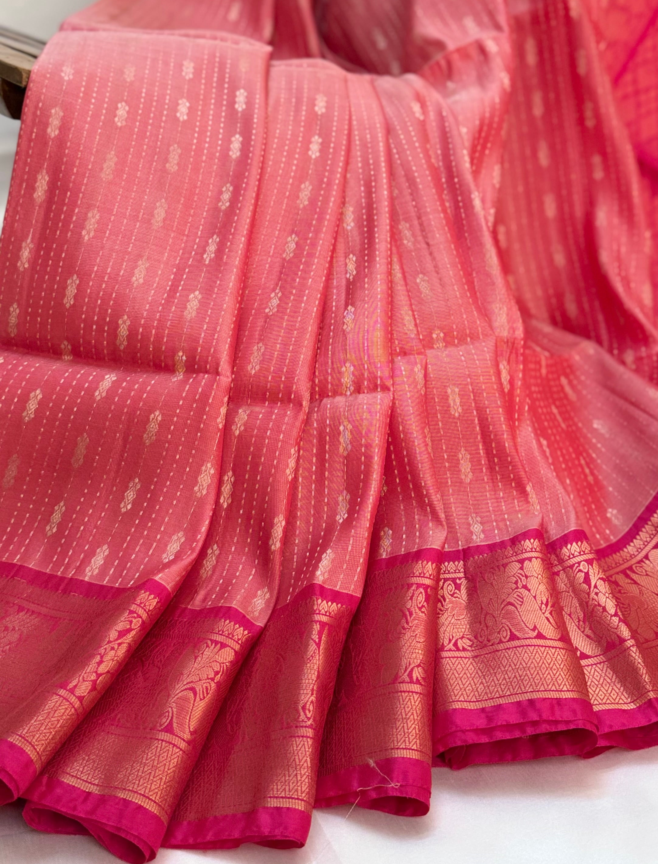 Kanchi Pattu Saree Peach with  Pink border