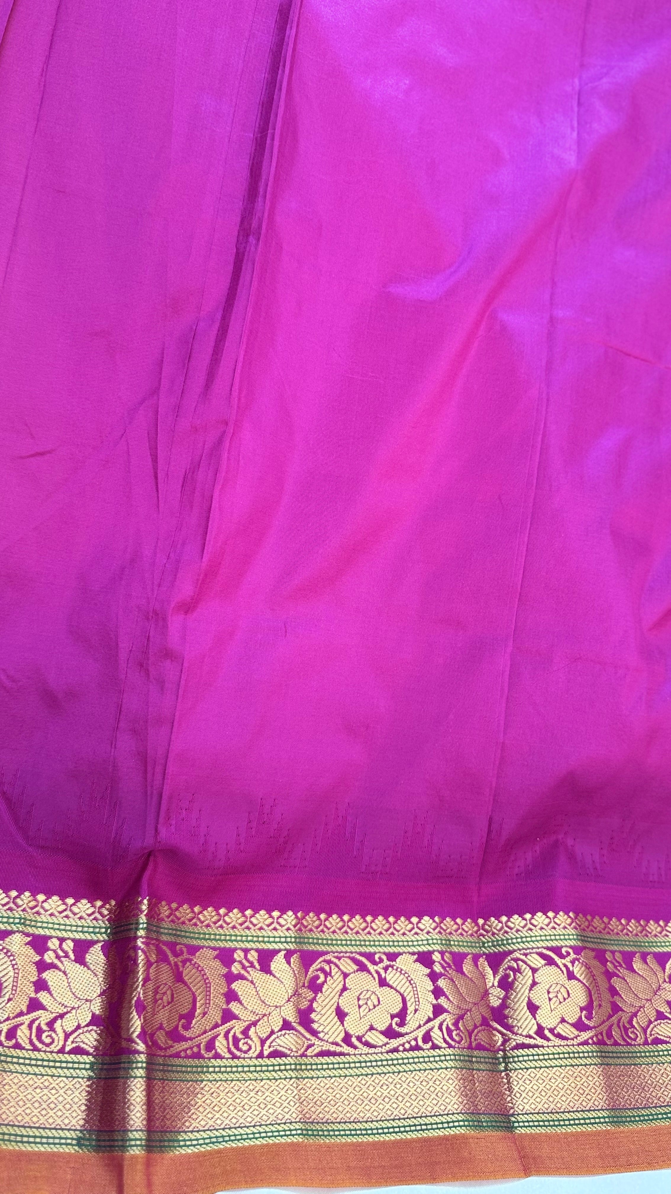 Mrudhulam Gadwal Pattu Saree
