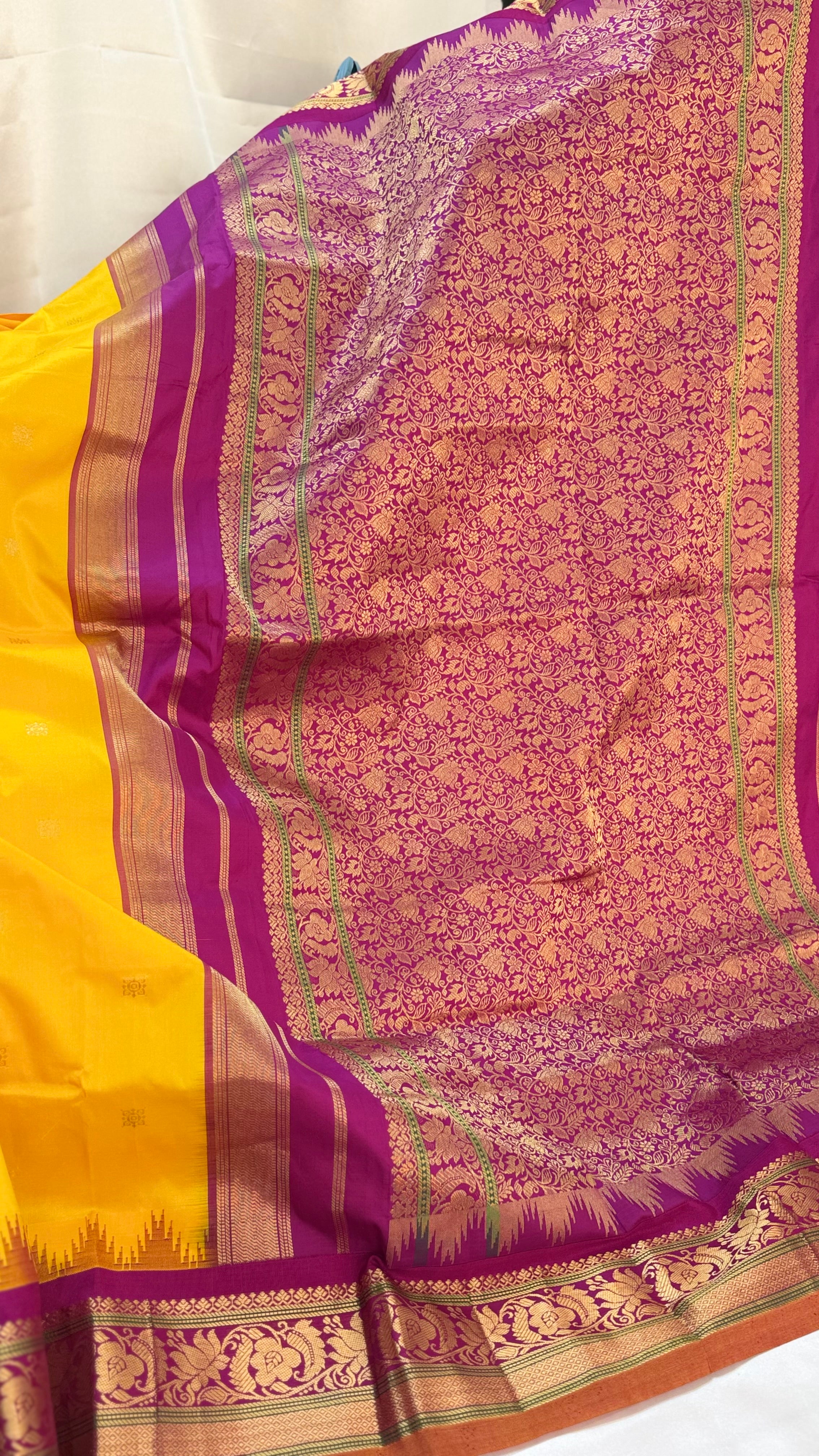 Mrudhulam Gadwal Pattu Saree