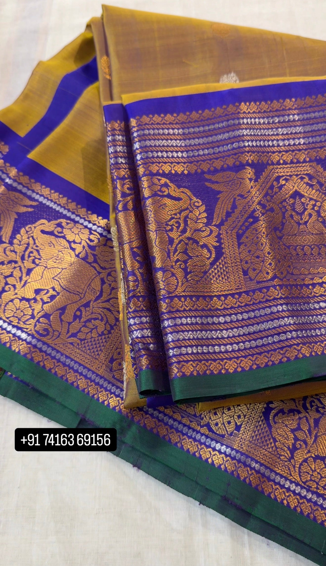 Gold & Silver Border Gadwal Pattu Saree